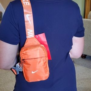 Nike Sling Crossbody Bag
